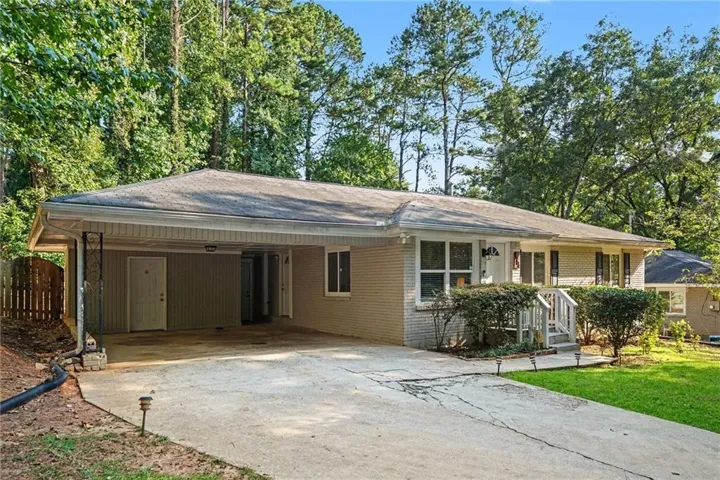 1764 Hollyhock Terrace, Decatur, Georgia 30032