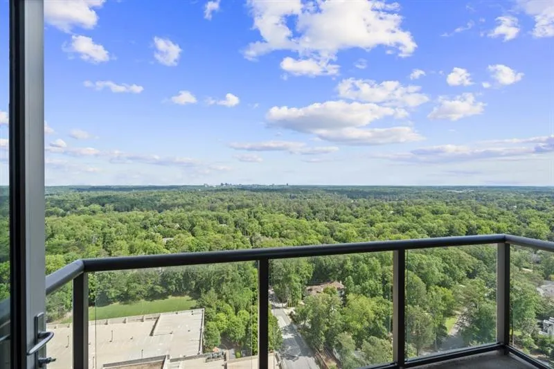 3630 Peachtree Road Ne Unit 1909, Atlanta, Georgia 30326, 1 Bedroom Bedrooms, ,1 BathroomBathrooms,Residential,For Sale,3630 Peachtree Road Ne Unit 1909,7625265