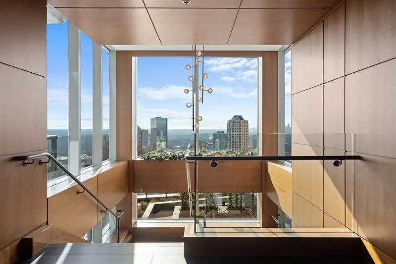 3630 Peachtree Road Ne Unit 1909, Atlanta, Georgia 30326, 1 Bedroom Bedrooms, ,1 BathroomBathrooms,Residential,For Sale,3630 Peachtree Road Ne Unit 1909,7625265