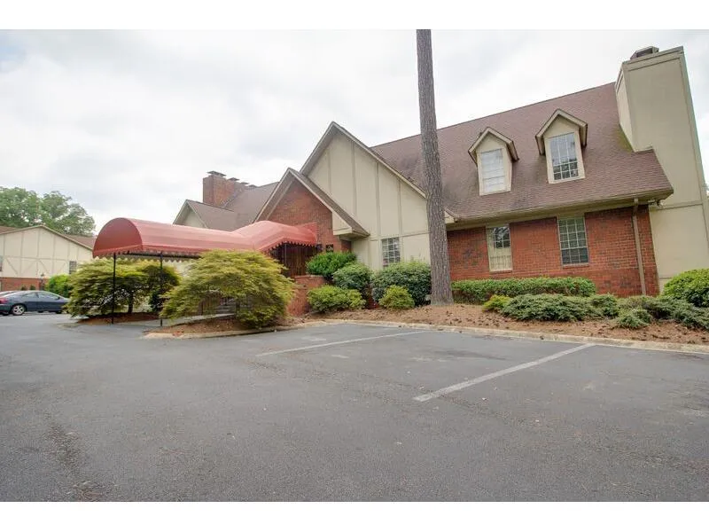 6851 Roswell Road Unit D31, Atlanta, Georgia 30328, 2 Bedrooms Bedrooms, ,2 BathroomsBathrooms,Residential,Sold,6851 Roswell Road Unit D31,5590260