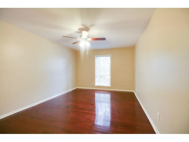 6851 Roswell Road Unit D31, Atlanta, Georgia 30328, 2 Bedrooms Bedrooms, ,2 BathroomsBathrooms,Residential,Sold,6851 Roswell Road Unit D31,5590260