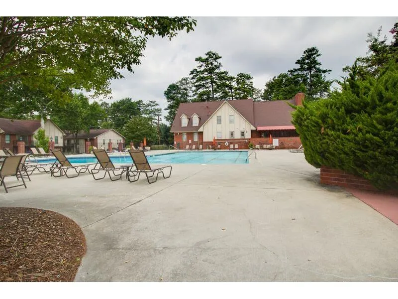 6851 Roswell Road Unit D31, Atlanta, Georgia 30328, 2 Bedrooms Bedrooms, ,2 BathroomsBathrooms,Residential,Sold,6851 Roswell Road Unit D31,5590260