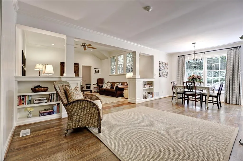 4775 Longchamps Drive, Sandy Springs, Georgia 30319, 4 Bedrooms Bedrooms, ,2 BathroomsBathrooms,Residential,Sold,4775 Longchamps Drive,5729412