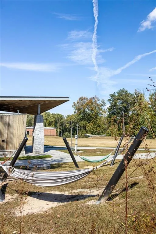 2504 Skyland Drive Ne Unit 18, Brookhaven, Georgia 30319, 4 Bedrooms Bedrooms, ,3 BathroomsBathrooms,Residential,For Sale,2504 Skyland Drive Ne Unit 18,7668817