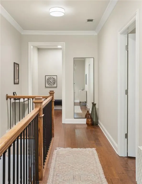 2504 Skyland Drive Ne Unit 18, Brookhaven, Georgia 30319, 4 Bedrooms Bedrooms, ,3 BathroomsBathrooms,Residential,For Sale,2504 Skyland Drive Ne Unit 18,7668817