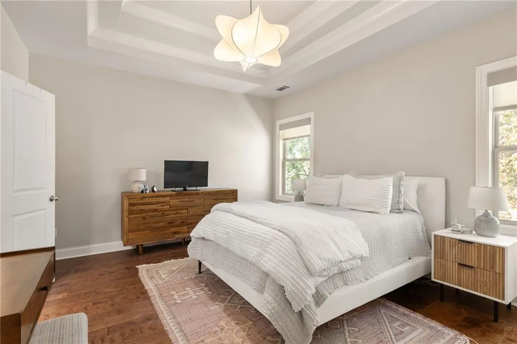 2504 Skyland Drive Ne Unit 18, Brookhaven, Georgia 30319, 4 Bedrooms Bedrooms, ,3 BathroomsBathrooms,Residential,For Sale,2504 Skyland Drive Ne Unit 18,7668817