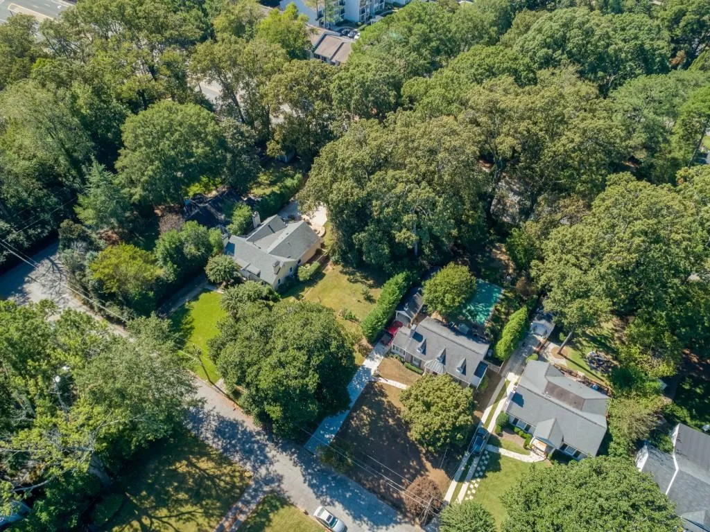 1818 Greystone Road Nw, Atlanta, Georgia 30318, ,Land,For Sale,1818 Greystone Road Nw,7666139