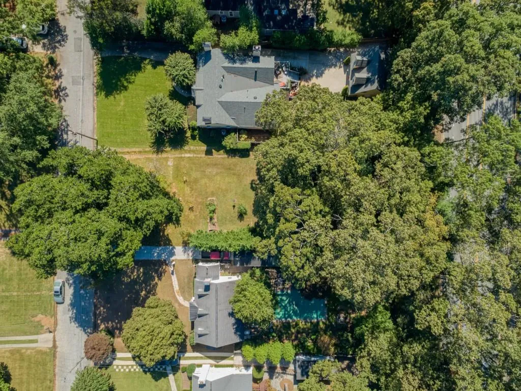 1818 Greystone Road Nw, Atlanta, Georgia 30318, ,Land,For Sale,1818 Greystone Road Nw,7666139