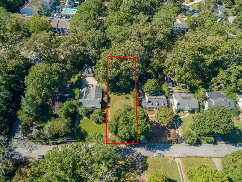 1818 Greystone Road Nw, Atlanta, Georgia 30318, ,Land,For Sale,1818 Greystone Road Nw,7666139