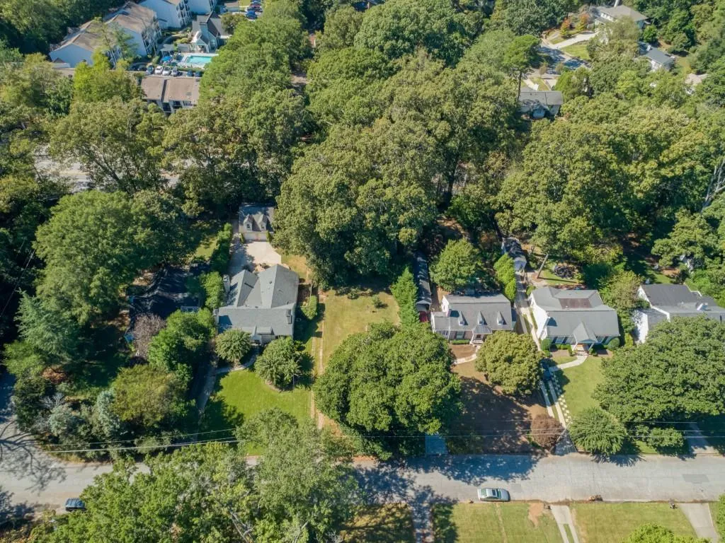 1818 Greystone Road Nw, Atlanta, Georgia 30318, ,Land,For Sale,1818 Greystone Road Nw,7666139