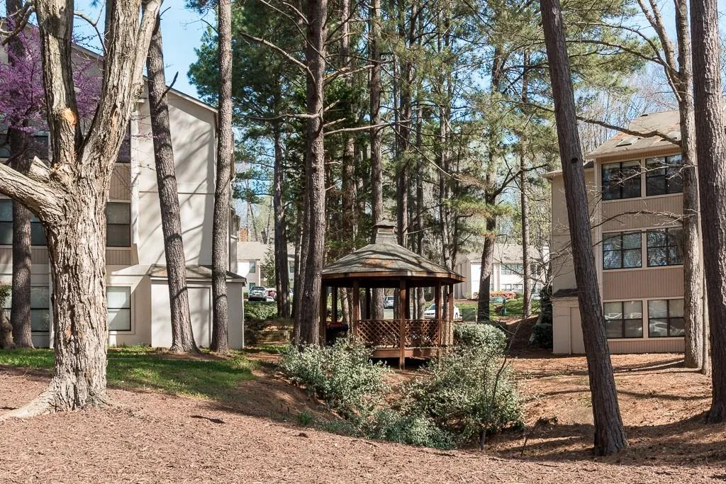 2110 Huntingdon Chase, Sandy Springs, Georgia 30350, 1 Bedroom Bedrooms, ,1 BathroomBathrooms,Residential,Sold,2110 Huntingdon Chase,6699325