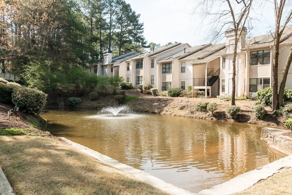2110 Huntingdon Chase, Sandy Springs, Georgia 30350, 1 Bedroom Bedrooms, ,1 BathroomBathrooms,Residential,Sold,2110 Huntingdon Chase,6699325