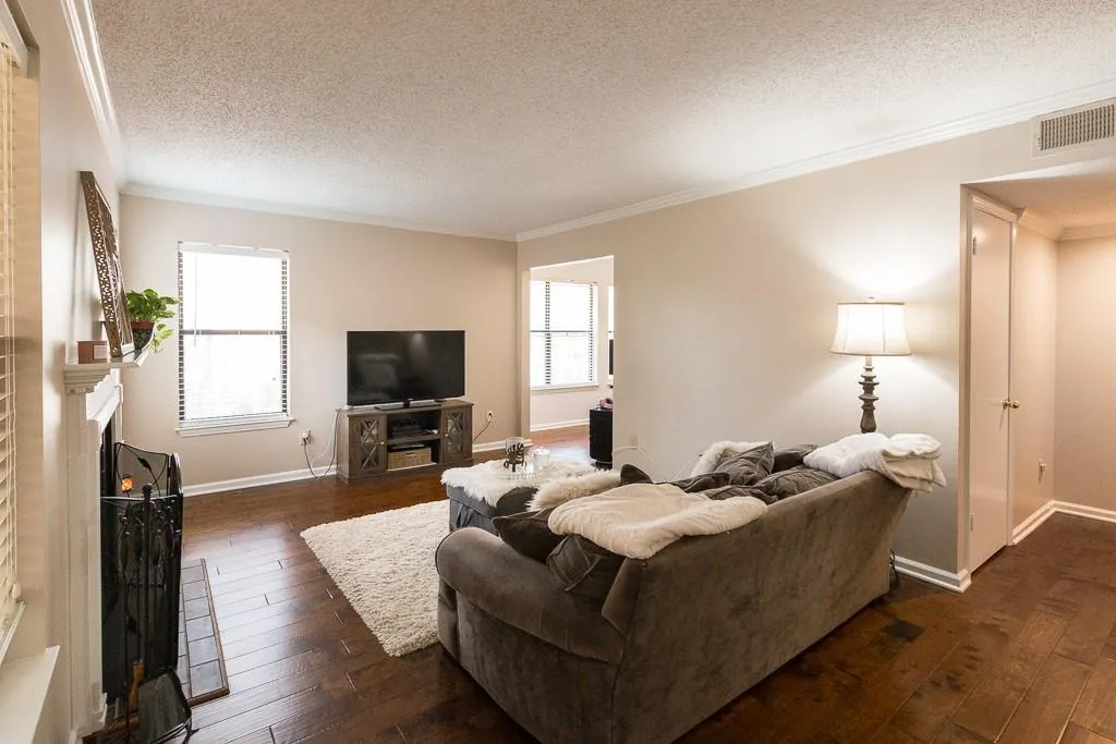 2110 Huntingdon Chase, Sandy Springs, Georgia 30350, 1 Bedroom Bedrooms, ,1 BathroomBathrooms,Residential,Sold,2110 Huntingdon Chase,6699325