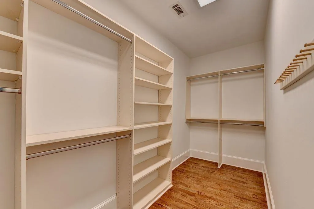 5505 Long Island Drive Nw, Sandy Springs, Georgia 30327, 7 Bedrooms Bedrooms, 0 ,6 BathroomsBathrooms,Residential,For Sale,5505 Long Island Drive Nw,7785729