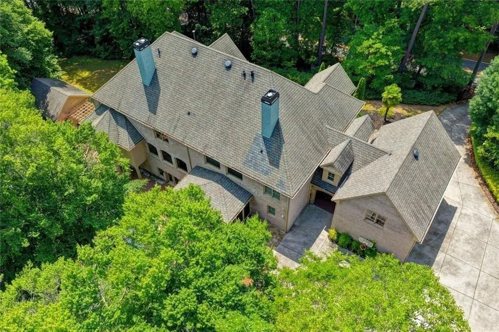 5505 Long Island Drive Nw, Sandy Springs, Georgia 30327, 7 Bedrooms Bedrooms, 0 ,6 BathroomsBathrooms,Residential,For Sale,5505 Long Island Drive Nw,7785729