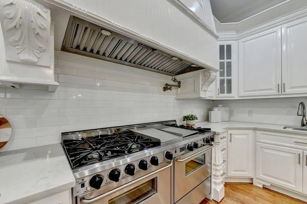 5505 Long Island Drive Nw, Sandy Springs, Georgia 30327, 7 Bedrooms Bedrooms, 0 ,6 BathroomsBathrooms,Residential,For Sale,5505 Long Island Drive Nw,7785729