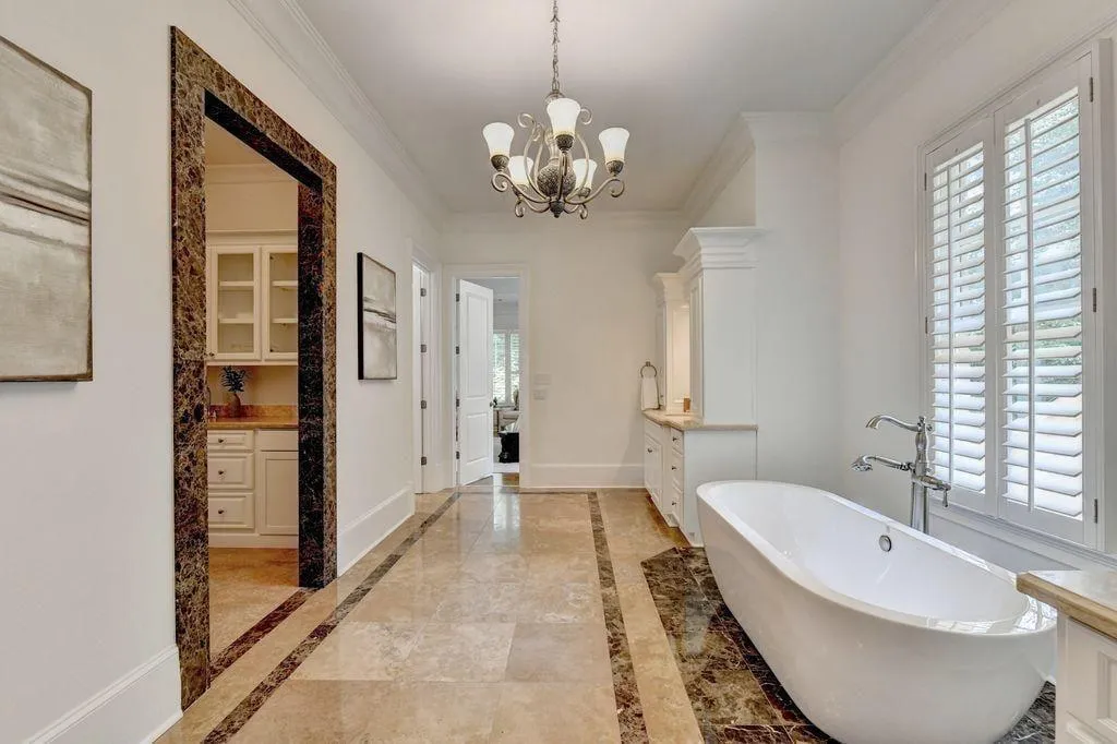 5505 Long Island Drive Nw, Sandy Springs, Georgia 30327, 7 Bedrooms Bedrooms, 0 ,6 BathroomsBathrooms,Residential,For Sale,5505 Long Island Drive Nw,7785729