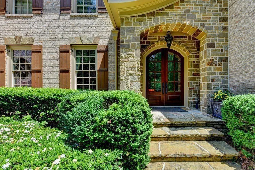 5505 Long Island Drive Nw, Sandy Springs, Georgia 30327, 7 Bedrooms Bedrooms, 0 ,6 BathroomsBathrooms,Residential,For Sale,5505 Long Island Drive Nw,7785729