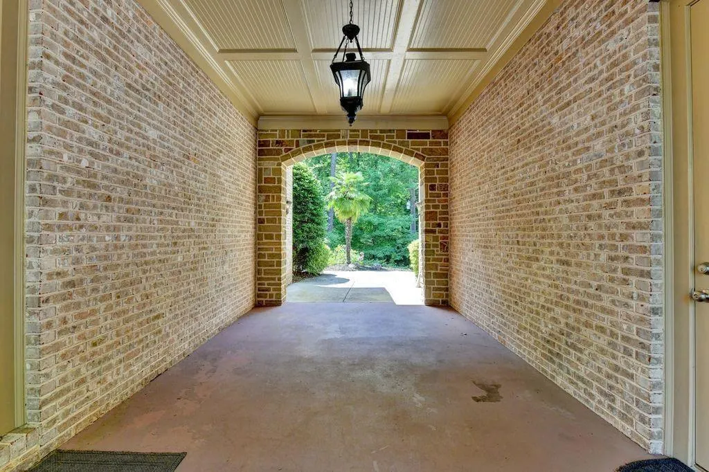 5505 Long Island Drive Nw, Sandy Springs, Georgia 30327, 7 Bedrooms Bedrooms, 0 ,6 BathroomsBathrooms,Residential,For Sale,5505 Long Island Drive Nw,7785729