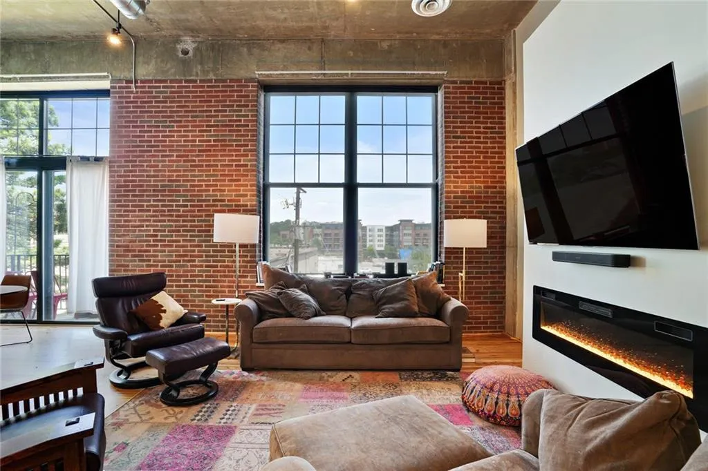 6105 Blue Stone Road Unit 217, Atlanta, Georgia 30328, 1 Bedroom Bedrooms, ,1 BathroomBathrooms,Residential,Sold,6105 Blue Stone Road Unit 217,7430055