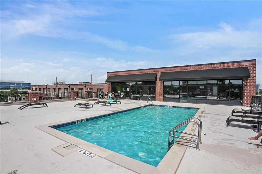 6105 Blue Stone Road Unit 217, Atlanta, Georgia 30328, 1 Bedroom Bedrooms, ,1 BathroomBathrooms,Residential,Sold,6105 Blue Stone Road Unit 217,7430055