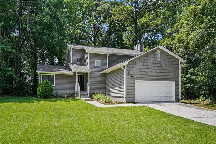 5017 Grace Hill Road, Lithonia, Georgia 30038