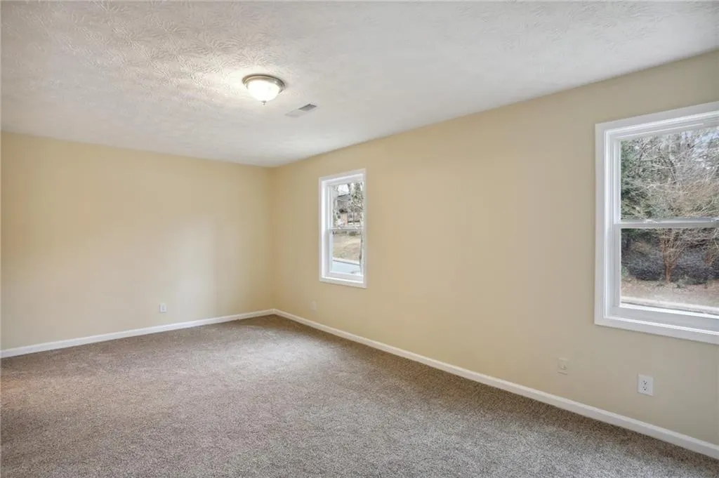 400 North River Parkway Drive Unit G, Sandy Springs, Georgia 30350, 2 Bedrooms Bedrooms, ,2 BathroomsBathrooms,Residential,Sold,400 North River Parkway Drive Unit G,7175118