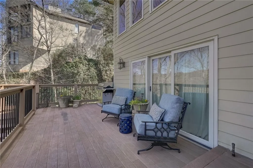 Deck sitting area