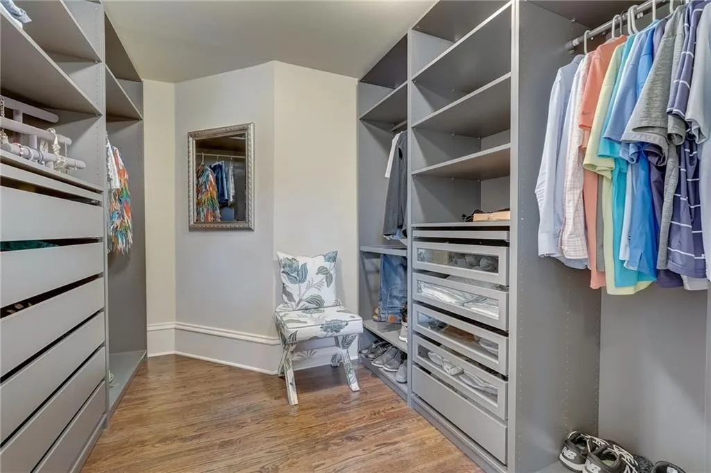 Primary Bedroom new built-in closet