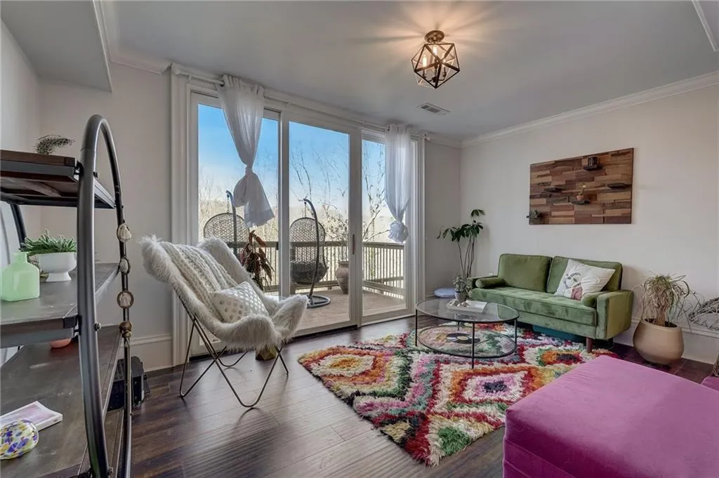 Terrace bedroom sitting area