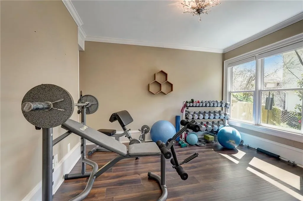 Terrace bedroom/workout room