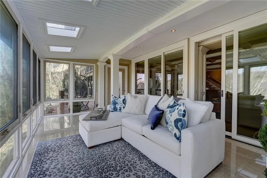 Terrace sunroom to media room