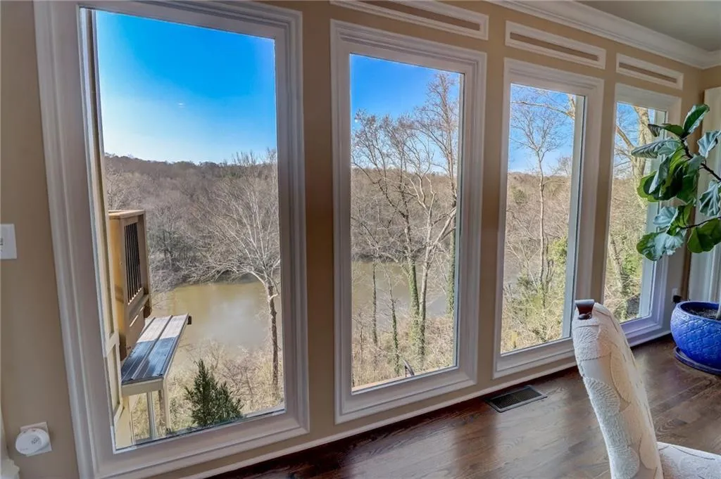 Dining area river view