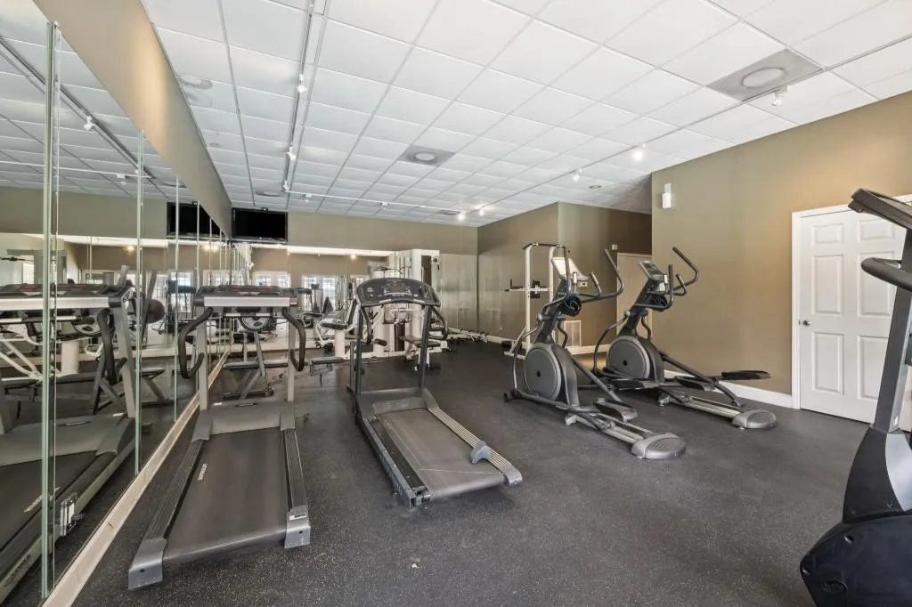 6980 Roswell Road Unit C11, Sandy Springs, Georgia 30328, 2 Bedrooms Bedrooms, ,2 BathroomsBathrooms,Residential,Sold,6980 Roswell Road Unit C11,6915609