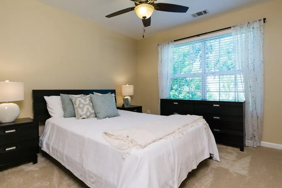 7883 Kiverton Place, Sandy Springs, Georgia 30350, 4 Bedrooms Bedrooms, ,3 BathroomsBathrooms,Residential,Sold,7883 Kiverton Place,5881210