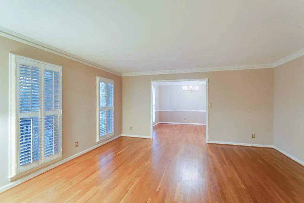 1025 Mountain Creek Trail Nw, Atlanta, Georgia 30328, 5 Bedrooms Bedrooms, ,3 BathroomsBathrooms,Residential,Sold,1025 Mountain Creek Trail Nw,6839257