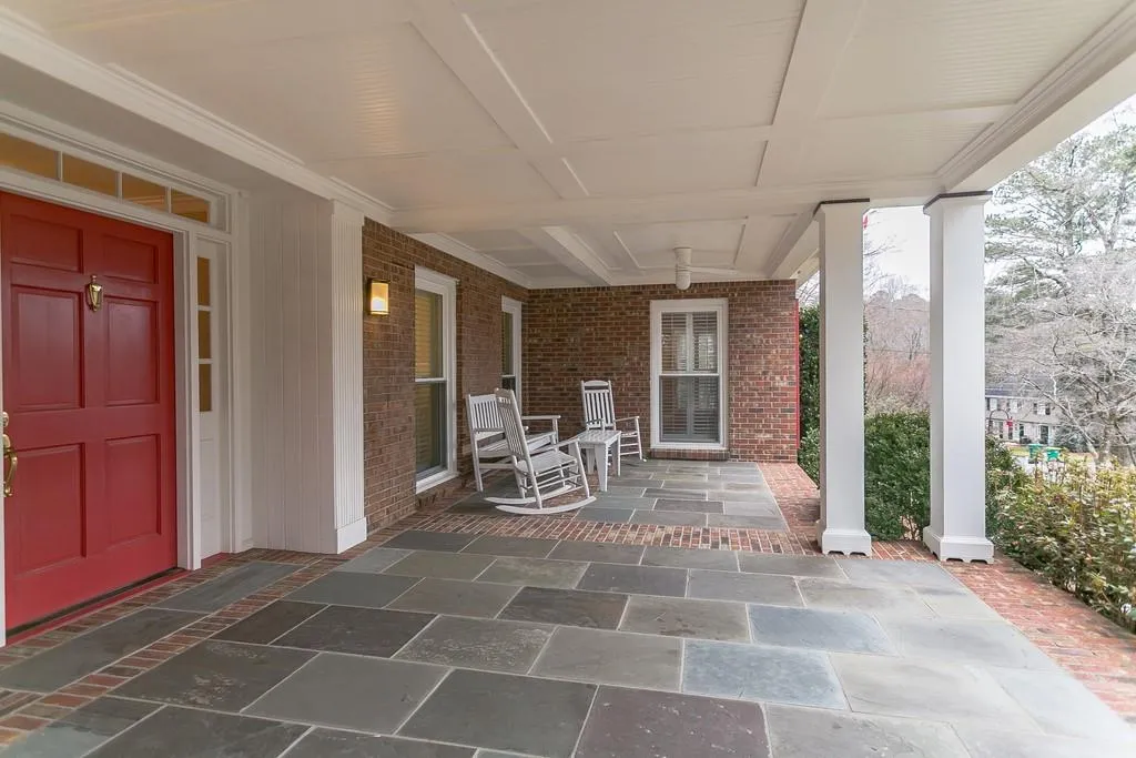 1025 Mountain Creek Trail Nw, Atlanta, Georgia 30328, 5 Bedrooms Bedrooms, ,3 BathroomsBathrooms,Residential,Sold,1025 Mountain Creek Trail Nw,6839257