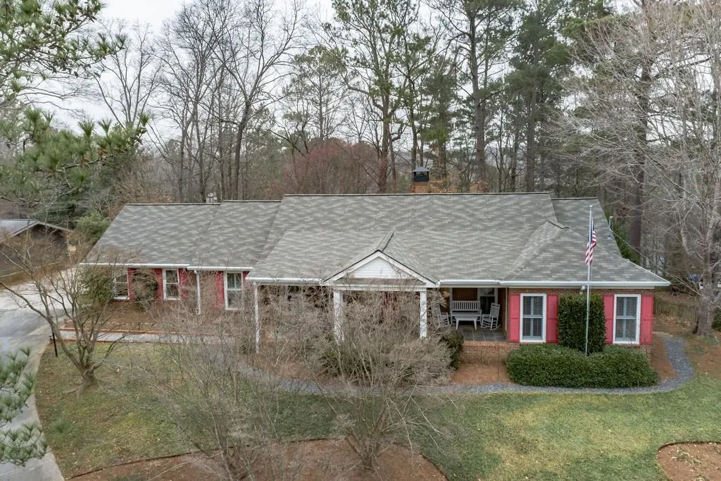 1025 Mountain Creek Trail Nw, Atlanta, Georgia 30328, 5 Bedrooms Bedrooms, ,3 BathroomsBathrooms,Residential,Sold,1025 Mountain Creek Trail Nw,6839257