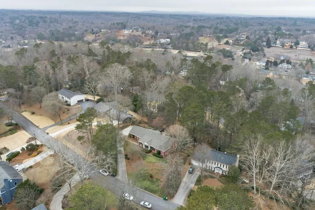 1025 Mountain Creek Trail Nw, Atlanta, Georgia 30328, 5 Bedrooms Bedrooms, ,3 BathroomsBathrooms,Residential,Sold,1025 Mountain Creek Trail Nw,6839257