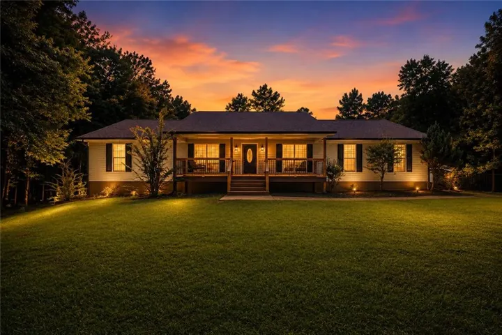 2182 Leguin Mill Road, Locust Grove, Georgia 30248