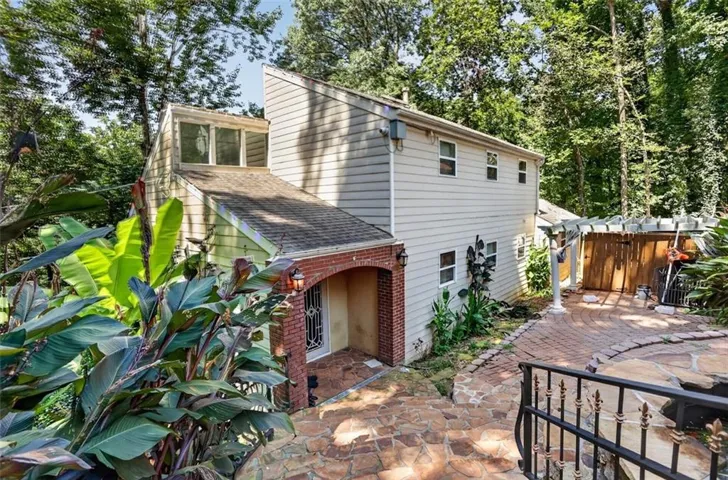 355 Nottingham Drive, Marietta, Georgia 30066