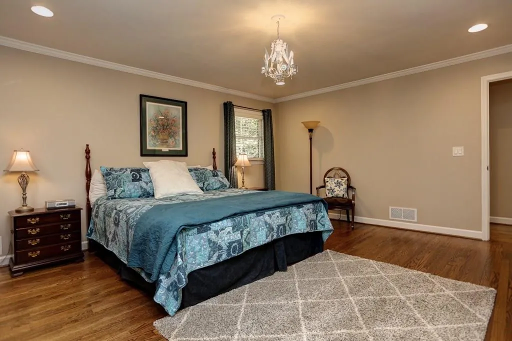 295 Riverhill Drive, Atlanta, Georgia 30328, 4 Bedrooms Bedrooms, ,3 BathroomsBathrooms,Residential,Sold,295 Riverhill Drive,5831995