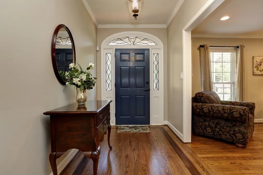 295 Riverhill Drive, Atlanta, Georgia 30328, 4 Bedrooms Bedrooms, ,3 BathroomsBathrooms,Residential,Sold,295 Riverhill Drive,5831995