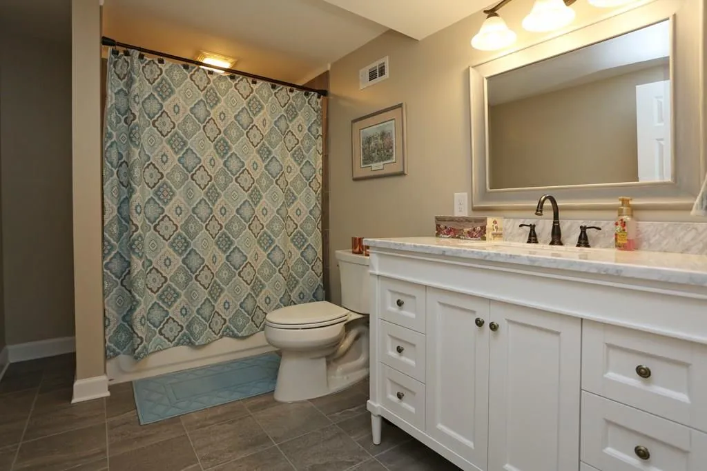 295 Riverhill Drive, Atlanta, Georgia 30328, 4 Bedrooms Bedrooms, ,3 BathroomsBathrooms,Residential,Sold,295 Riverhill Drive,5831995