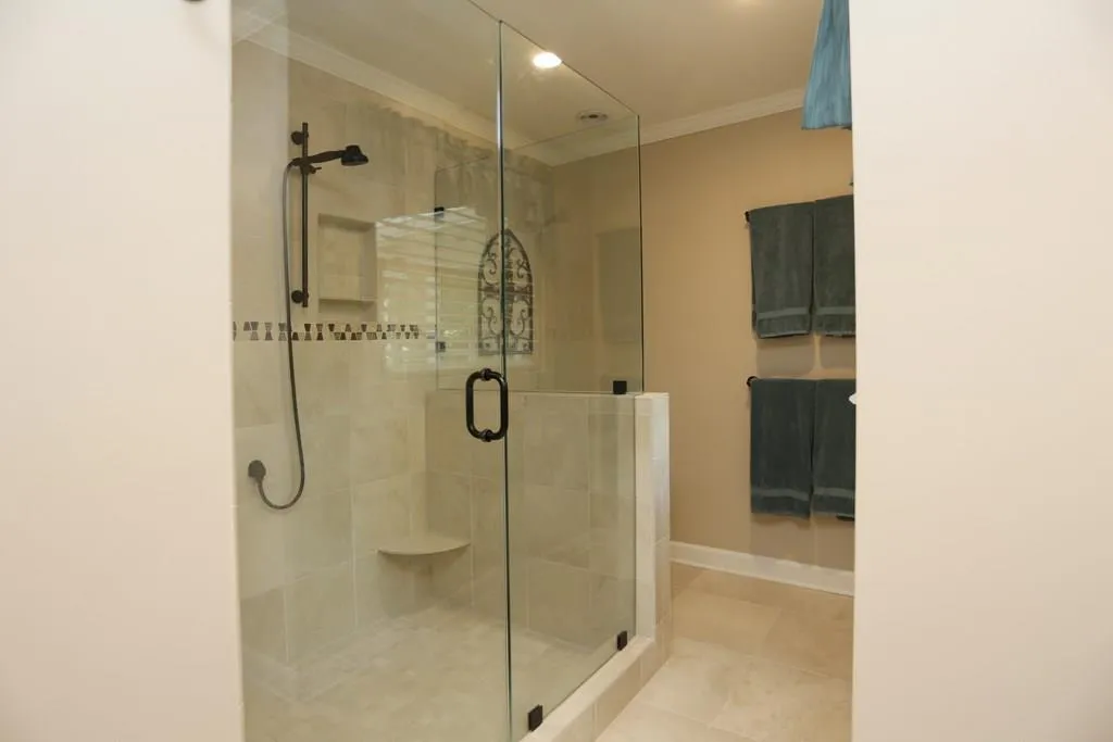 295 Riverhill Drive, Atlanta, Georgia 30328, 4 Bedrooms Bedrooms, ,3 BathroomsBathrooms,Residential,Sold,295 Riverhill Drive,5831995