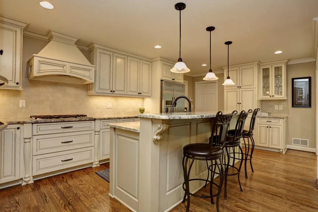 295 Riverhill Drive, Atlanta, Georgia 30328, 4 Bedrooms Bedrooms, ,3 BathroomsBathrooms,Residential,Sold,295 Riverhill Drive,5831995
