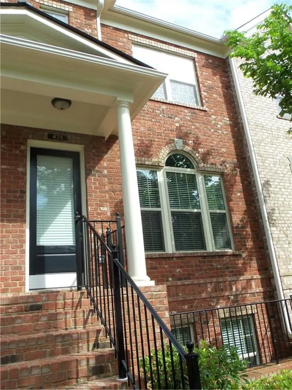 435 Alderwood Street, Sandy Springs, Georgia 30328, 3 Bedrooms Bedrooms, ,3 BathroomsBathrooms,Residential,Sold,435 Alderwood Street,5691299