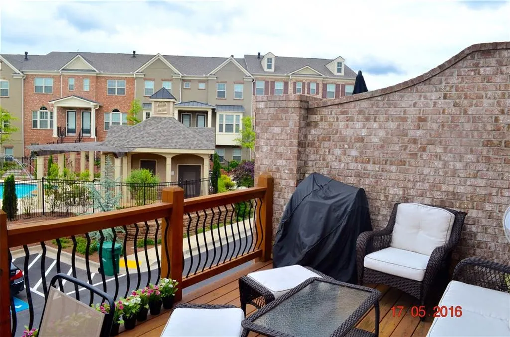 435 Alderwood Street, Sandy Springs, Georgia 30328, 3 Bedrooms Bedrooms, ,3 BathroomsBathrooms,Residential,Sold,435 Alderwood Street,5691299