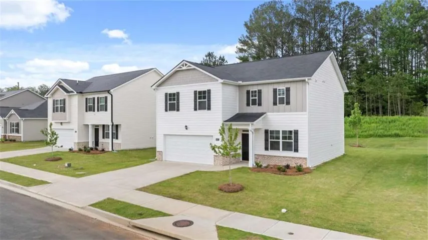93 White Spruce Way, Newnan, Georgia 30265