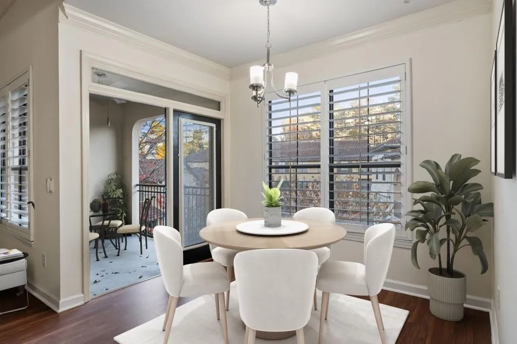 3777 Peachtree Road Ne Unit 632, Atlanta, Georgia 30319, 3 Bedrooms Bedrooms, 0 ,2 BathroomsBathrooms,Residential,Sold,3777 Peachtree Road Ne Unit 632,7684835